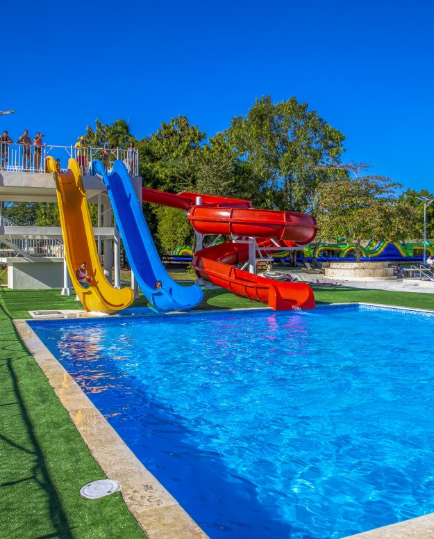 Laguna SOV water park
